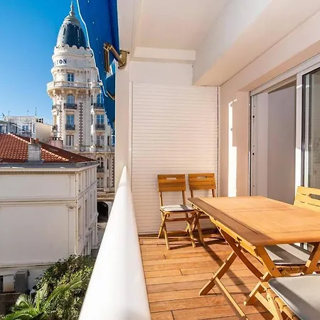 아파트 2 Bedroom Croisette Balcony & Sea View Olam *